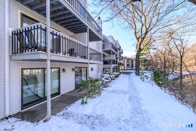 65 Riverside Avenue 65, Stamford, CT 06905