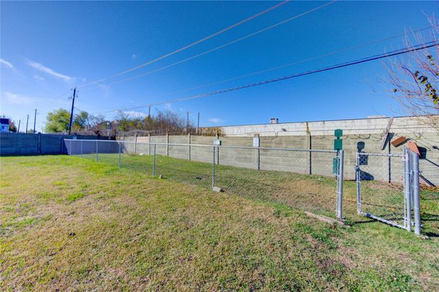 12500 Sandpiper Drive 197, Houston, TX 77035