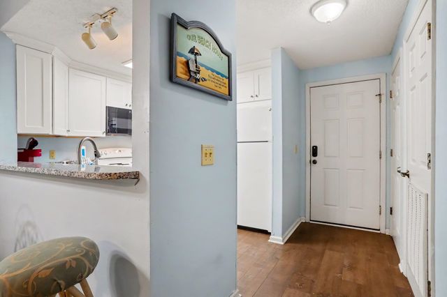 1221 Tidewater Dr Apt 2211, North Myrtle Beach, SC 29582
