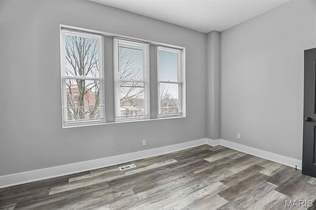 3938 Iowa Avenue, St Louis, MO 63118