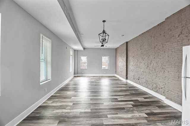 3938 Iowa Avenue, St Louis, MO 63118