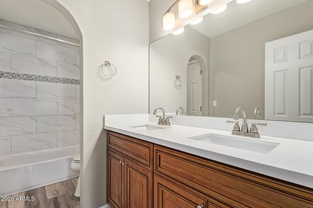 5888 N 48TH Lane, Glendale, AZ 85301