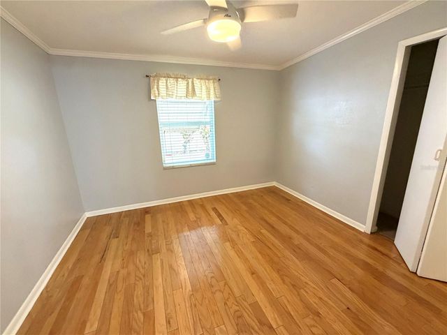 516 NORTHMOOR AVENUE N, St Petersburg, FL 33702