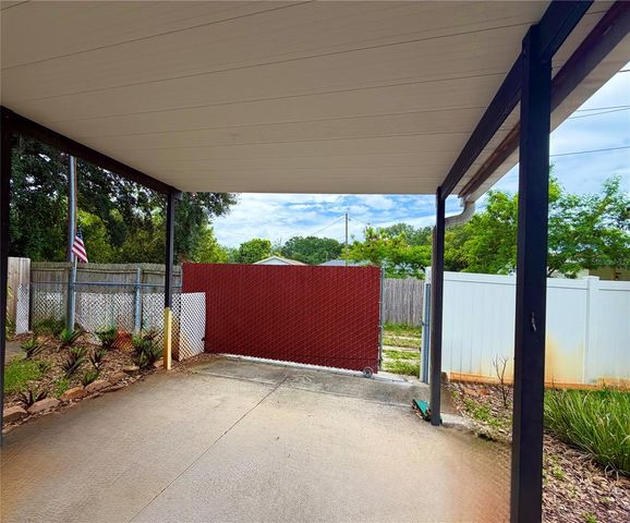 516 NORTHMOOR AVENUE N, St Petersburg, FL 33702