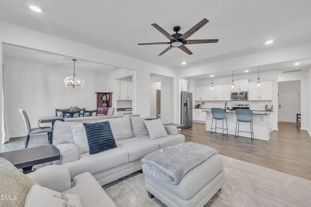 81 Paperwhite Place 213, Clayton, NC 27527