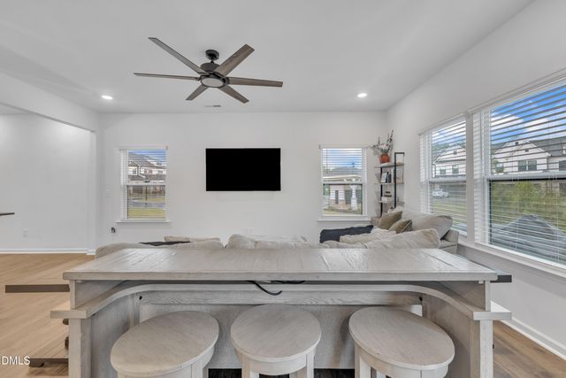 81 Paperwhite Place 213, Clayton, NC 27527