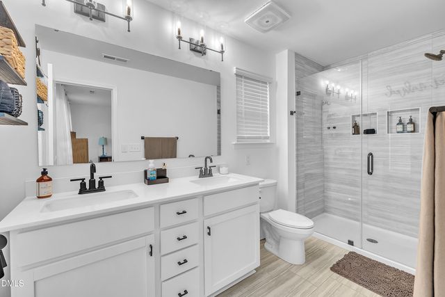 81 Paperwhite Place 213, Clayton, NC 27527