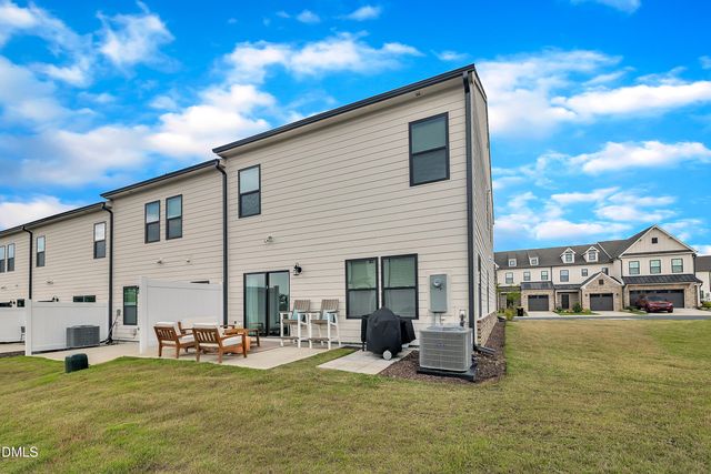 81 Paperwhite Place 213, Clayton, NC 27527