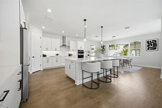 3608 E TAMPA CIRCLE, Tampa, FL 33629