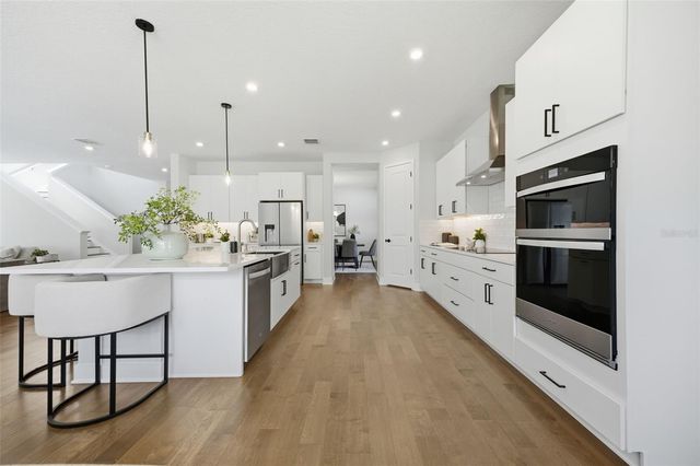 3608 E TAMPA CIRCLE, Tampa, FL 33629