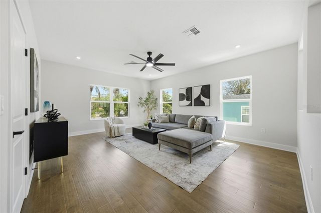 3608 E TAMPA CIRCLE, Tampa, FL 33629