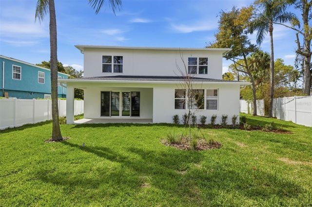 3608 E TAMPA CIRCLE, Tampa, FL 33629