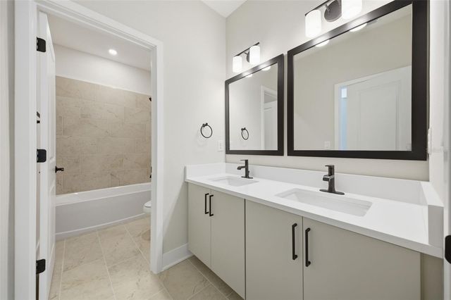 3608 E TAMPA CIRCLE, Tampa, FL 33629