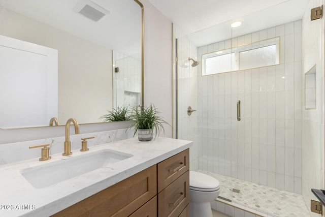 942 E DRIFTWOOD Drive, Tempe, AZ 85283