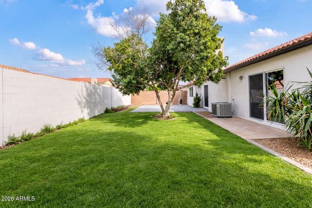 942 E DRIFTWOOD Drive, Tempe, AZ 85283