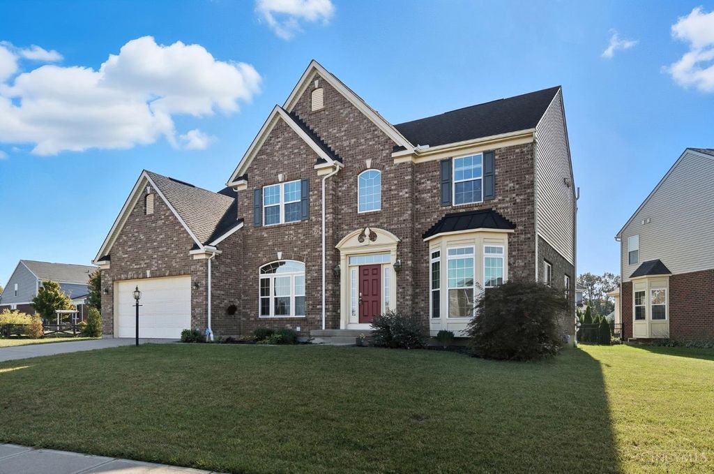 1528 Fairchild Drive, Harrison, OH 45030