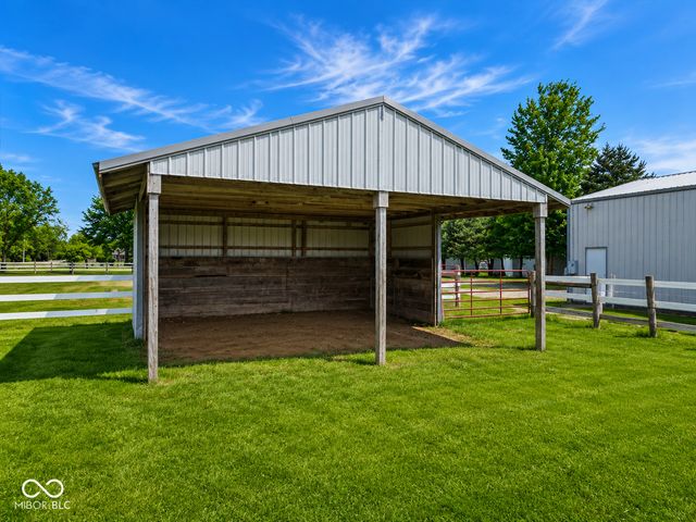 8315 N County Road 150 E, Pittsboro, IN 46167