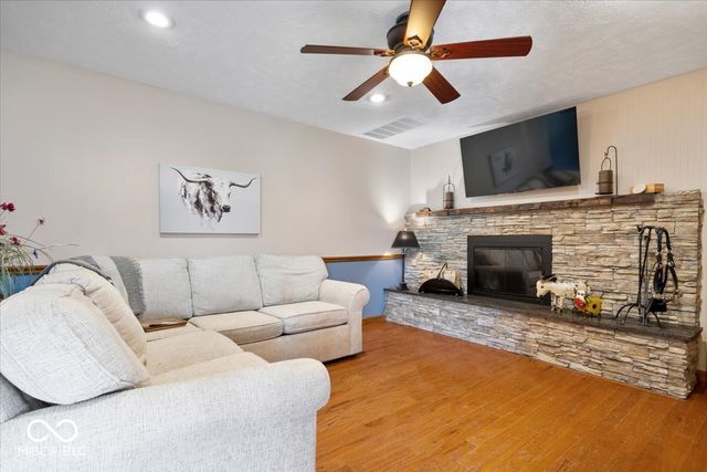 8315 N County Road 150 E, Pittsboro, IN 46167