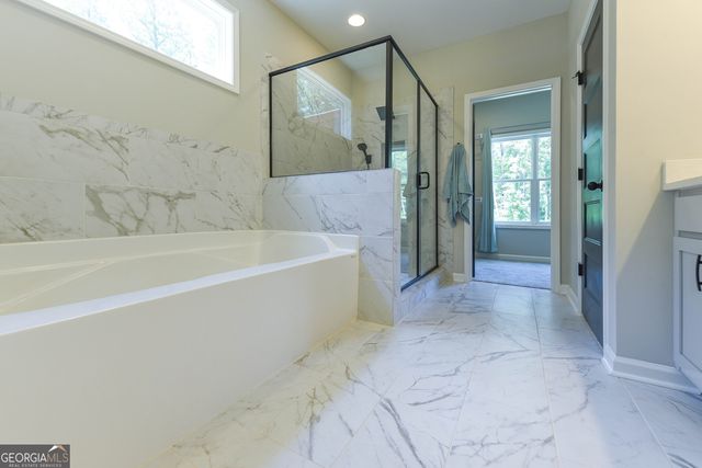 143 Hidden Lake Court, Pine Mountain, GA 31822