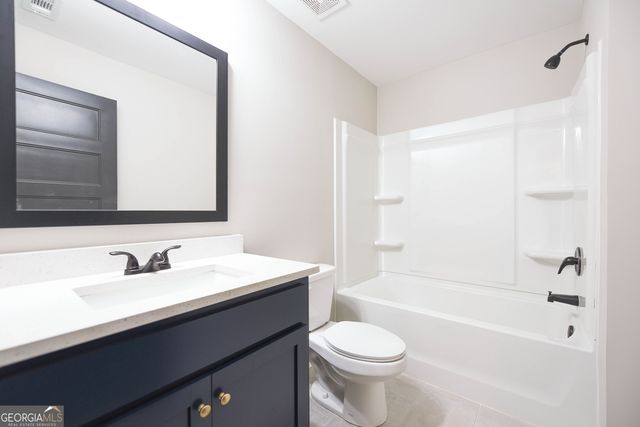 143 Hidden Lake Court, Pine Mountain, GA 31822