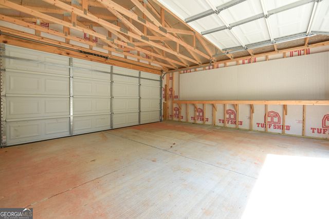 143 Hidden Lake Court, Pine Mountain, GA 31822