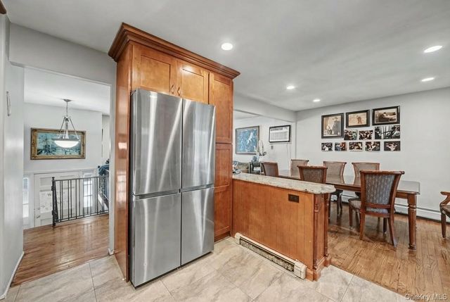 6 Kakiat Lane, Spring Valley, NY 10977