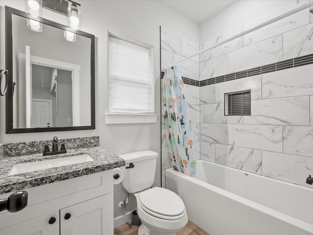 16322 Crockett Martin Estates Drive, Conroe, TX 77306