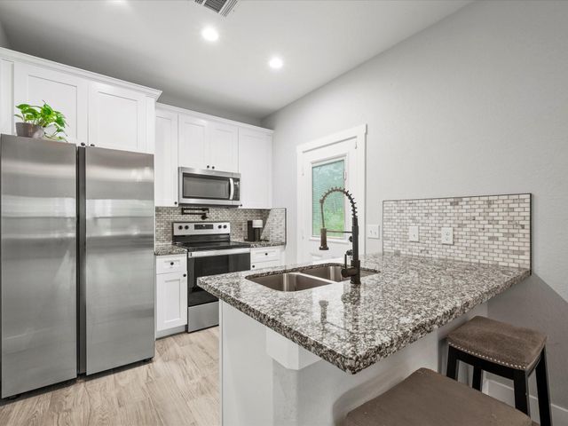 16322 Crockett Martin Estates Drive, Conroe, TX 77306