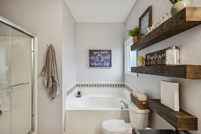 125 Auburn Ct, Murfreesboro, TN 37128