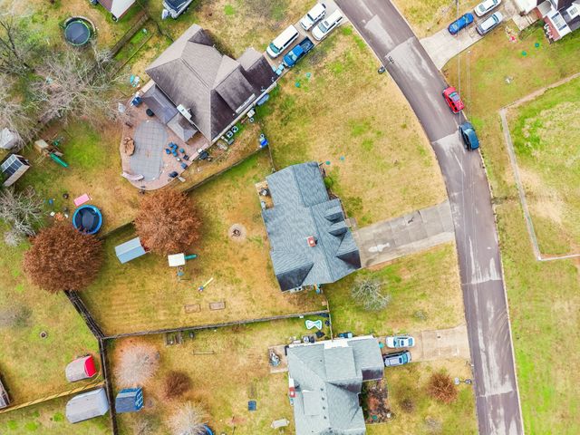 125 Auburn Ct, Murfreesboro, TN 37128