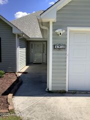 143 N Belvedere Drive, Hampstead, NC 28443