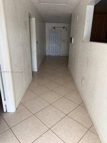 105 NE 17th St, Homestead, FL 33030