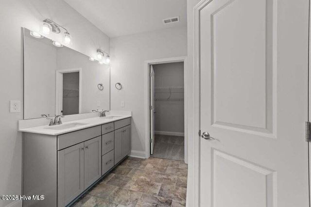 2125 Sandbrook Loop, Leland, NC 28451