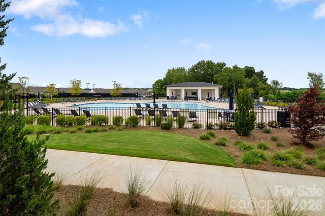 1035 Rabbit Hill Lane, Monroe, NC 28110