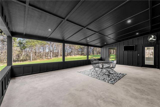 18108 & 18110 Edgewood Road, Fayetteville, AR 72703