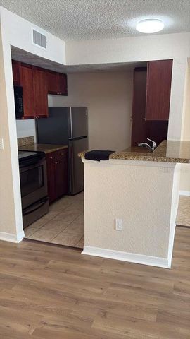 5120 CONROY ROAD 15, Orlando, FL 32811