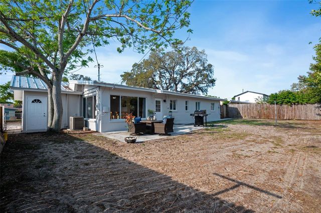 1106 CONNECTICUT ROAD, Tarpon Springs, FL 34689