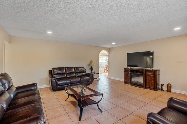 1106 CONNECTICUT ROAD, Tarpon Springs, FL 34689