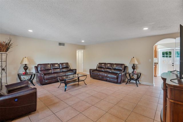 1106 CONNECTICUT ROAD, Tarpon Springs, FL 34689