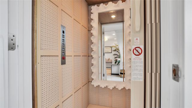 816 NE 7th Street, Fort Lauderdale, FL 33004