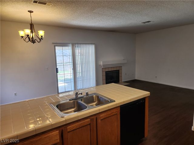 1417 Lucia Drive, Las Vegas, NV 89128