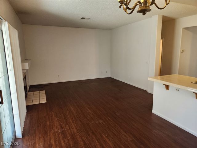 1417 Lucia Drive, Las Vegas, NV 89128