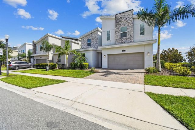 8844 CRUDEN BAY COURT, Davenport, FL 33896