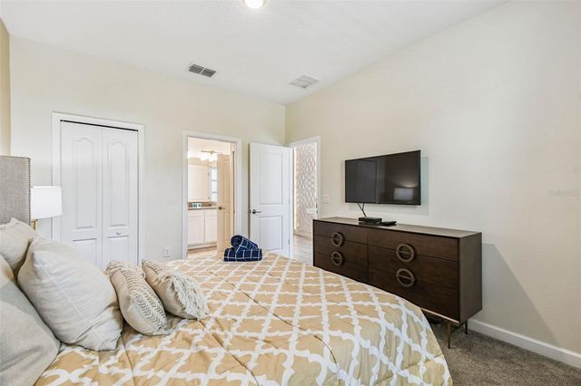 8844 CRUDEN BAY COURT, Davenport, FL 33896