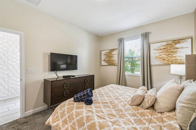 8844 CRUDEN BAY COURT, Davenport, FL 33896