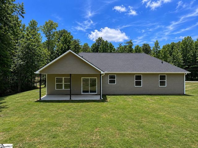 944 Tubbs Mountain Road, Travelers Rest, SC 29690