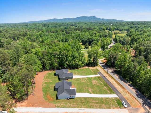 944 Tubbs Mountain Road, Travelers Rest, SC 29690