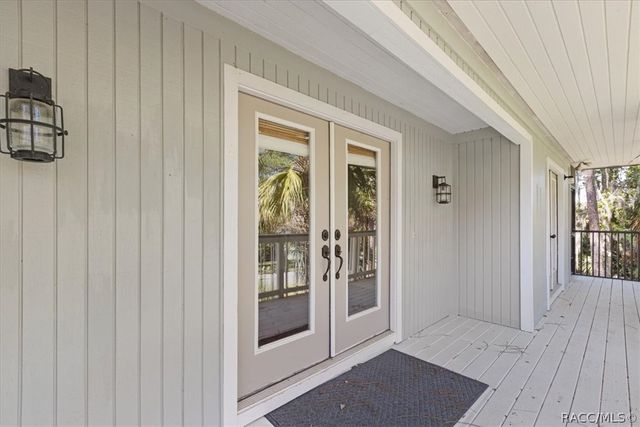 43 64th Street, Yankeetown, FL 34498