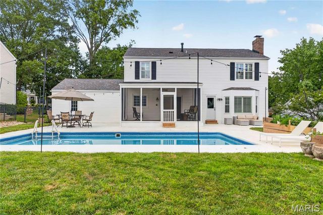 15534 Wendimill Drive, Chesterfield, MO 63017