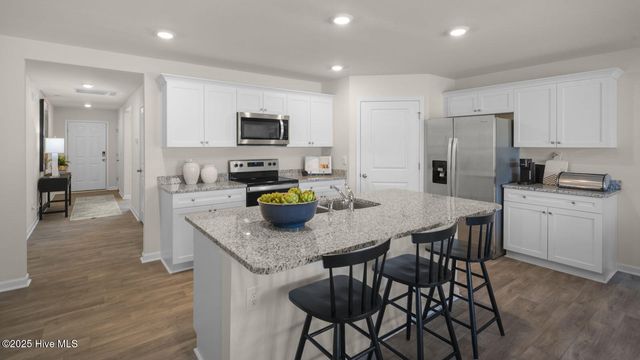 4805 Martha Wynd Way, Farmville, NC 27828
